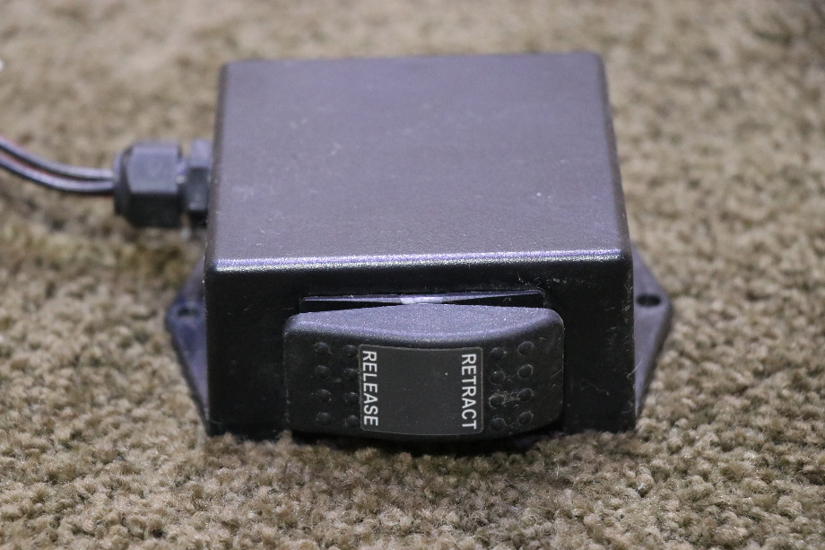 USED RETRACT / EXTEND SWITCH PANEL RV PARTS FOR SALE RV Components 
