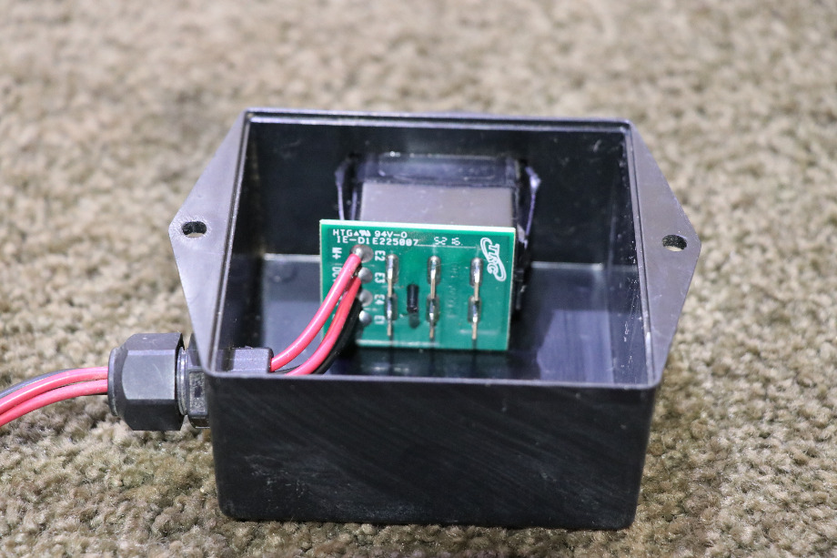 USED RETRACT / EXTEND SWITCH PANEL RV PARTS FOR SALE RV Components 