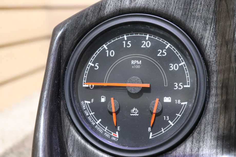 USED COMPLETE FREIGHTLINER DASH GAUGE CLUSTER RV/MOTORHOME PARTS FOR SALE RV Components 