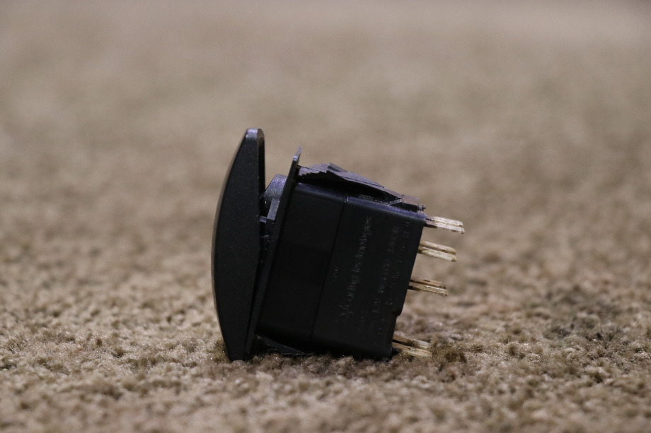 USED RV VAD2 ENG DIA DASH SWITCH FOR SALE RV Components 