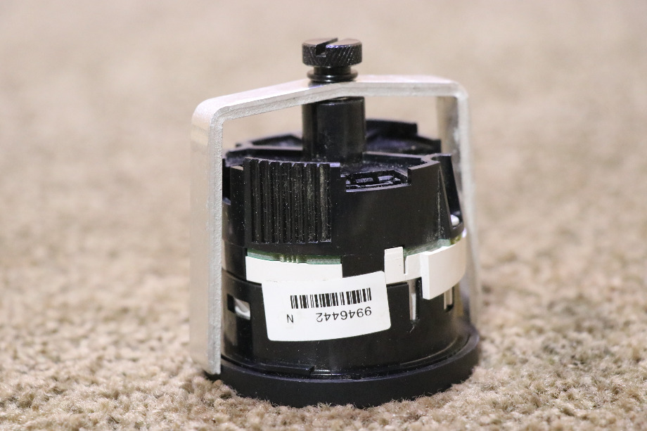 USED W22-00005-032 OIL PRESS DASH GAUGE RV PARTS FOR SALE RV Components 