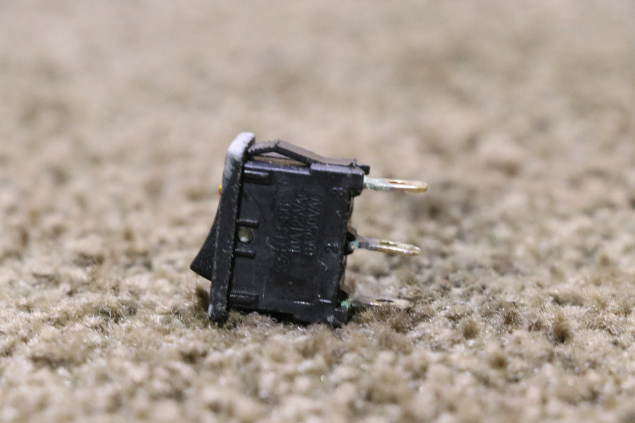 USED RV/MOTORHOME SMALL ROCKER SWITCH FOR SALE RV Components 