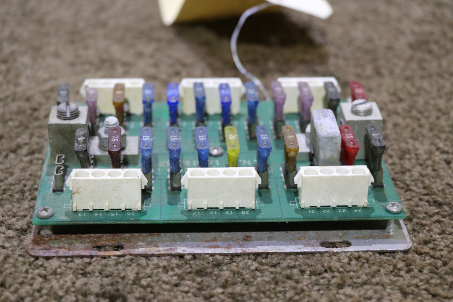 USED KIB FUSE PANEL 16616257 RV/MOTORHOME PARTS FOR SALE RV Components 