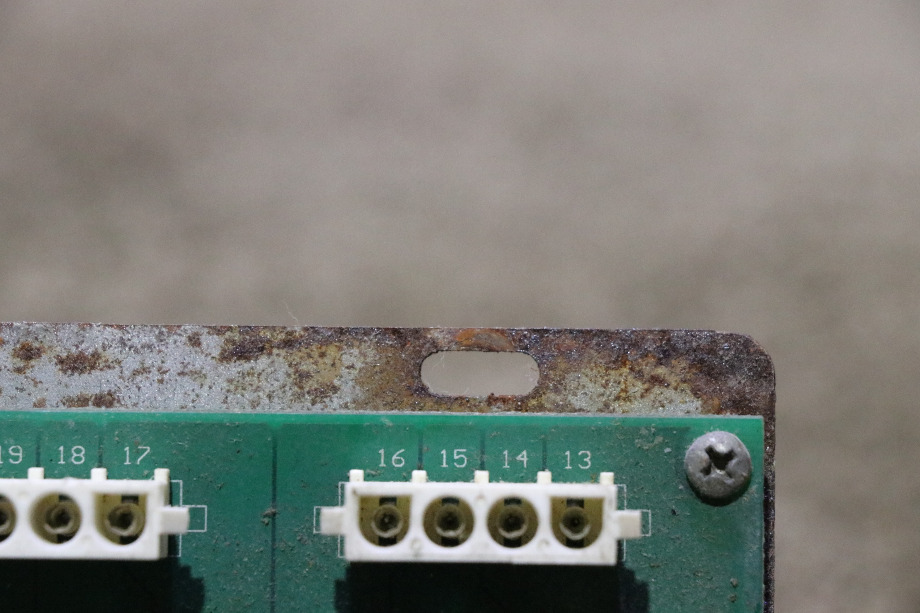 USED KIB FUSE PANEL 16616257 RV/MOTORHOME PARTS FOR SALE RV Components 