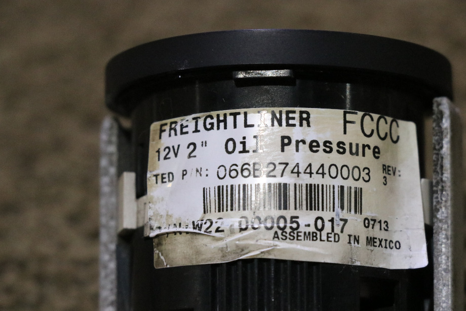 USED RV W22-00005-017 OIL PRESS DASH GAUGE FOR SALE RV Components 