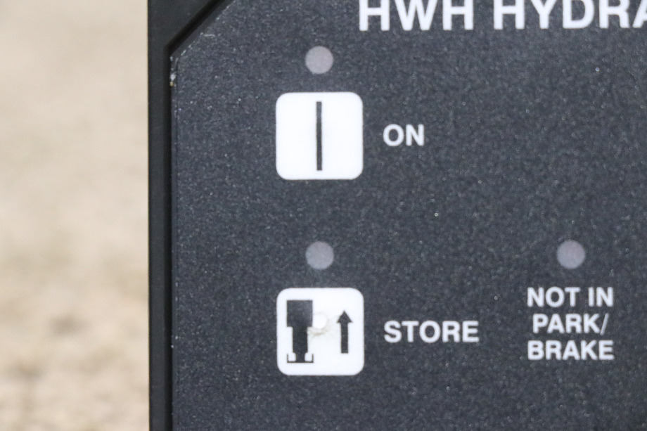 USED AP10055 HWH HYDRAULIC LEVELING TOUCH PAD RV PARTS FOR SALE RV Components 