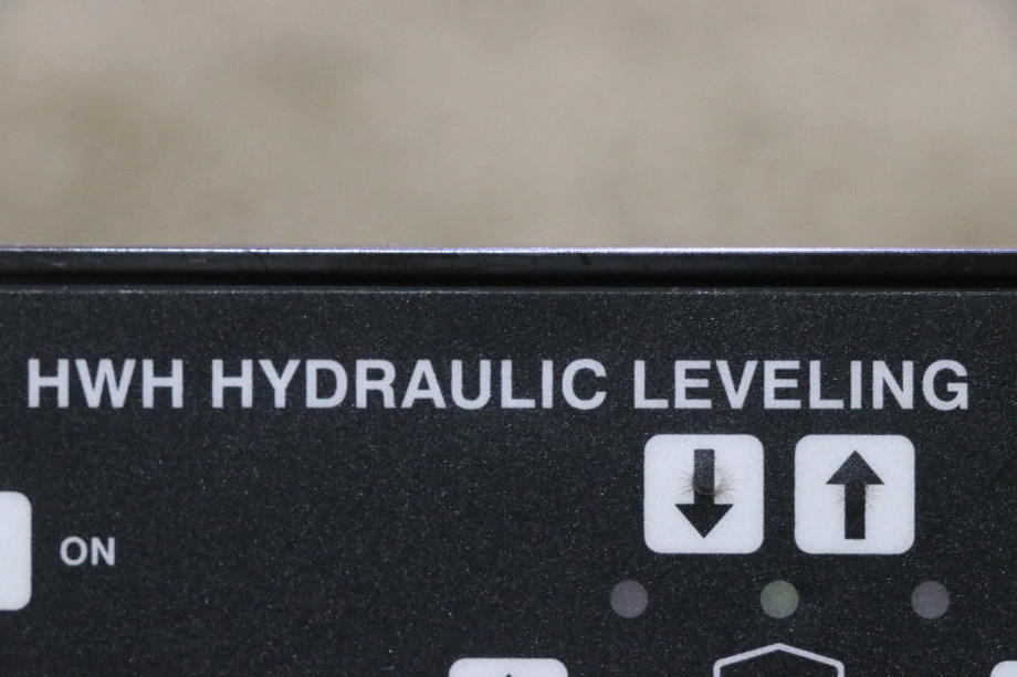 USED AP10055 HWH HYDRAULIC LEVELING TOUCH PAD RV PARTS FOR SALE RV Components 