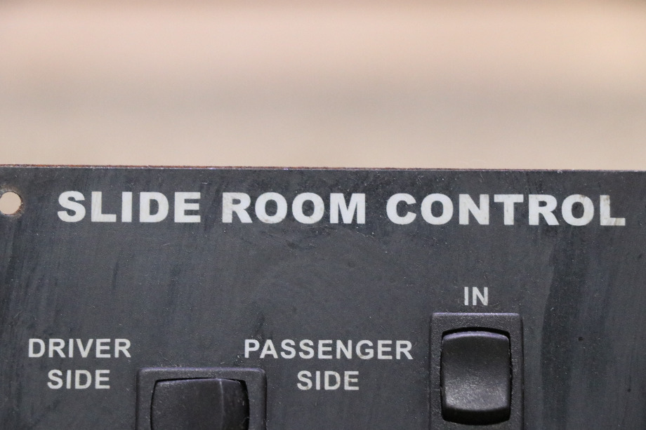 USED SLIDE ROOM CONTROL DOUBLE SWITCH PANEL RV/MOTORHOME FOR SALE RV Components 