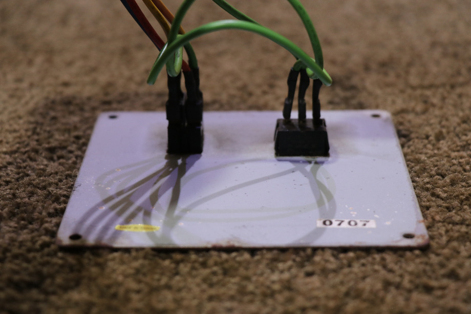 USED SLIDE ROOM CONTROL DOUBLE SWITCH PANEL RV/MOTORHOME FOR SALE RV Components 