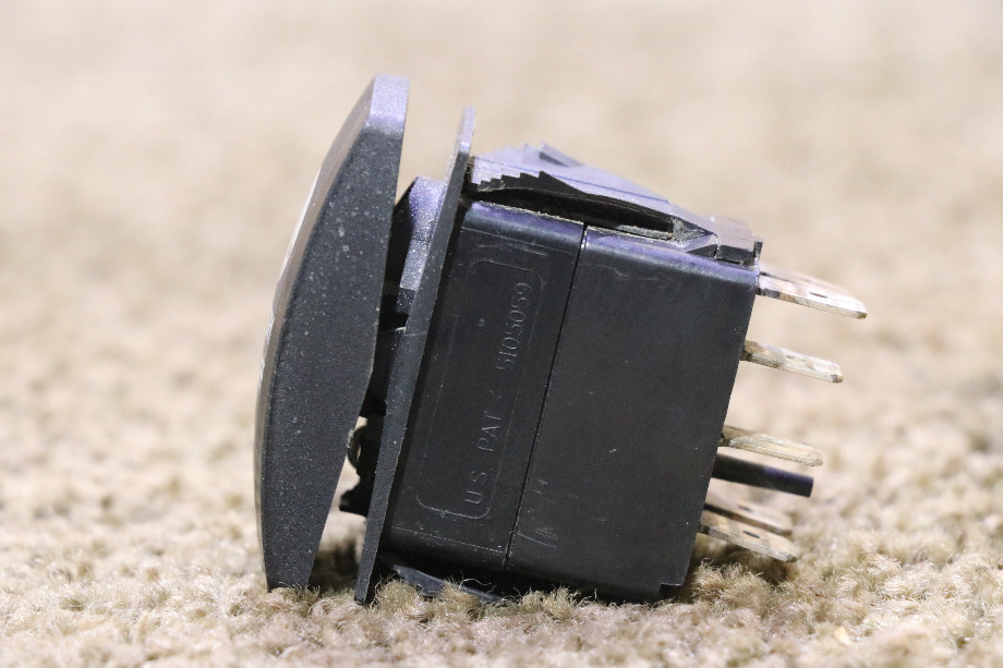 USED RV/MOTORHOME BATTERY CUT OFF DASH SWITCH V8D1 FOR SALE RV Components 