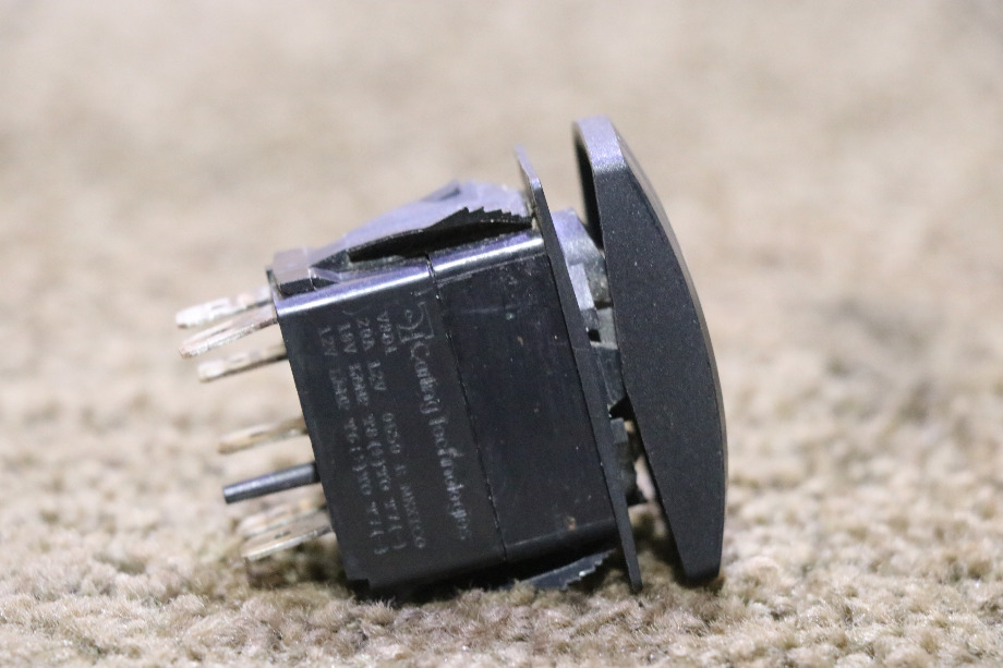 USED RV/MOTORHOME BATTERY CUT OFF DASH SWITCH V8D1 FOR SALE RV Components 