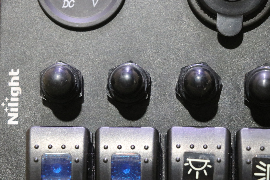 USED RV NILIGHT DASH SWITCH PANEL FOR SALE RV Components 