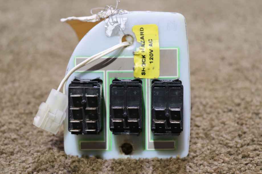 USED MOTORHOME ENGINE / ENGINE / PEDAL 3 SWITCH PANEL FOR SALE RV Components 