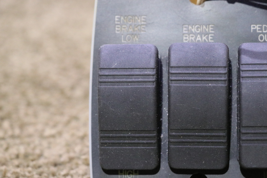 USED MOTORHOME ENGINE / ENGINE / PEDAL 3 SWITCH PANEL FOR SALE RV Components 