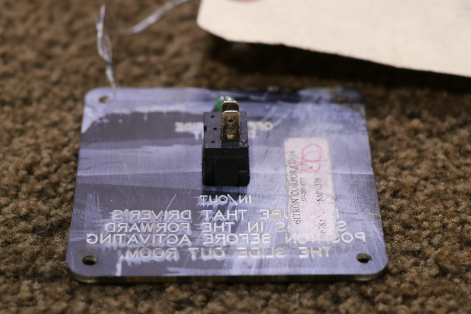 USED RV OFF DOORSIDE SLIDEOUT IN/OUT SWITCH PANEL FOR SALE RV Components 