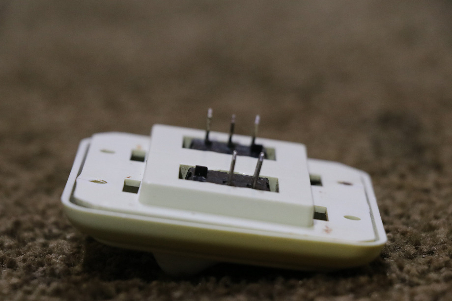 USED RV/MOTORHOME WATER PUMP / FLOOD LT SWITCH PANEL FOR SALE RV Components 