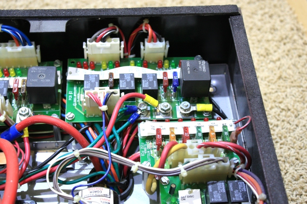 USED RV INTELLITEC BATTERY CONTROL CENTER 00-00824-200 FOR SALE RV Components 