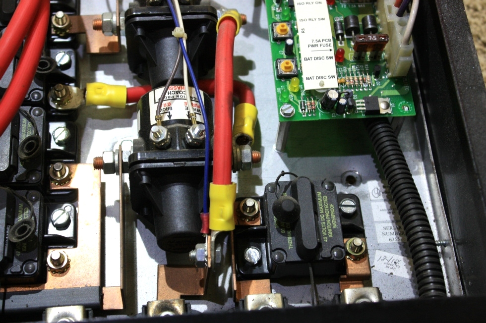 USED RV INTELLITEC BATTERY CONTROL CENTER 00-00824-200 FOR SALE RV Components 