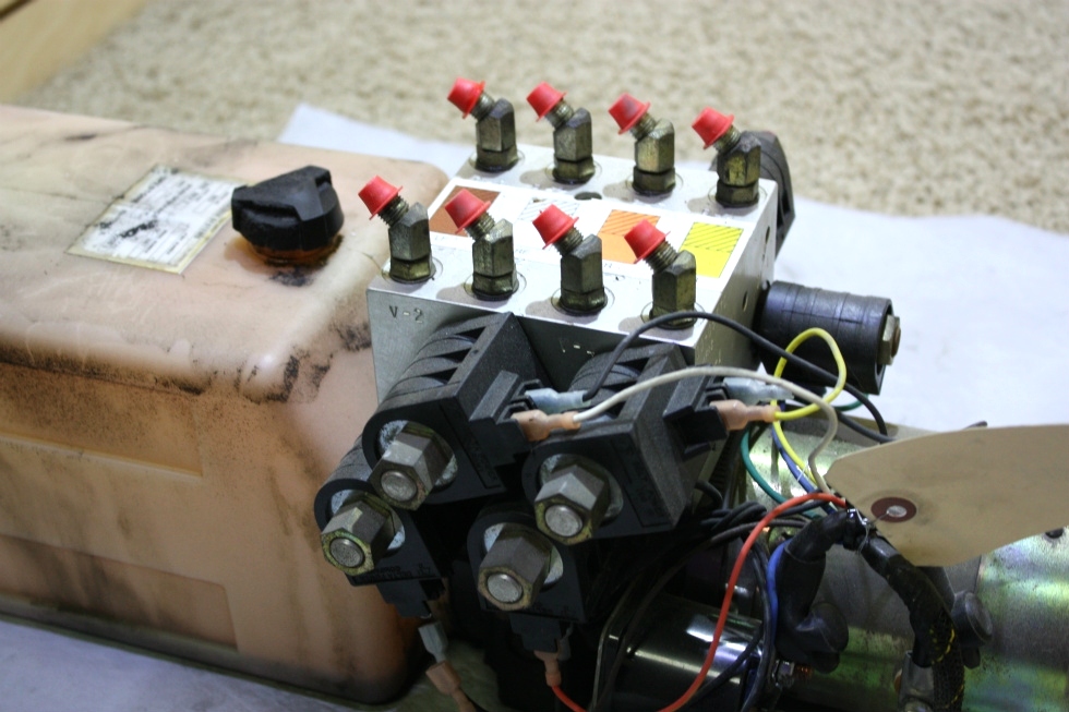 USED EQUALIZER SYSTEMS HYDRAULIC PUMP DC-1067 RV PARTS FOR SALE RV Components 