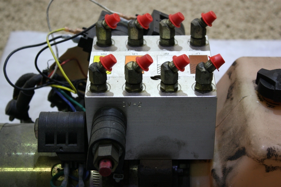 USED EQUALIZER SYSTEMS HYDRAULIC PUMP DC-1067 RV PARTS FOR SALE RV Components 