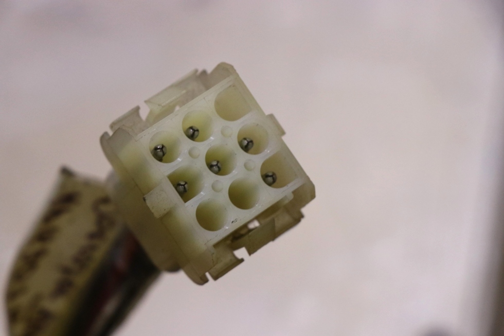 USED HWH AP13476 LEVELING CONTROL BOX WITH LEVELING SENSOR FOR SALE RV Components 