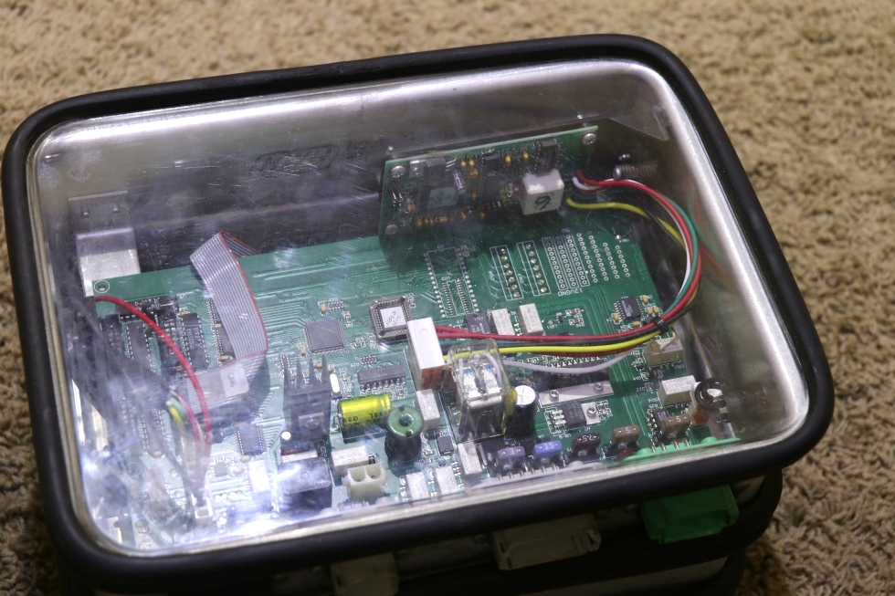 USED HWH AP31865 3 RING LEVELING CONTROL BOX MOTORHOME PARTS FOR SALE RV Components 