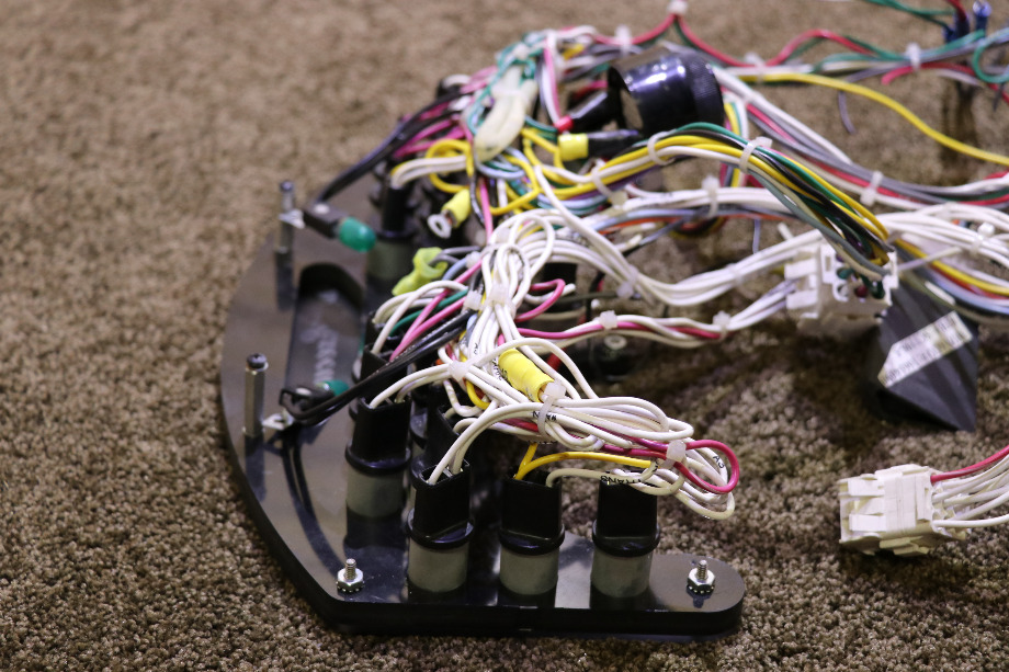 USED MONACO THE EXECUTIVE DASH PANEL RV PARTS FOR SALE RV Components 