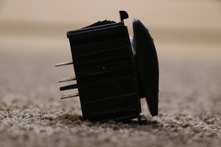 VISOR UP / DOWN DASH SWITCH USED RV PARTS FOR SALE RV Components 
