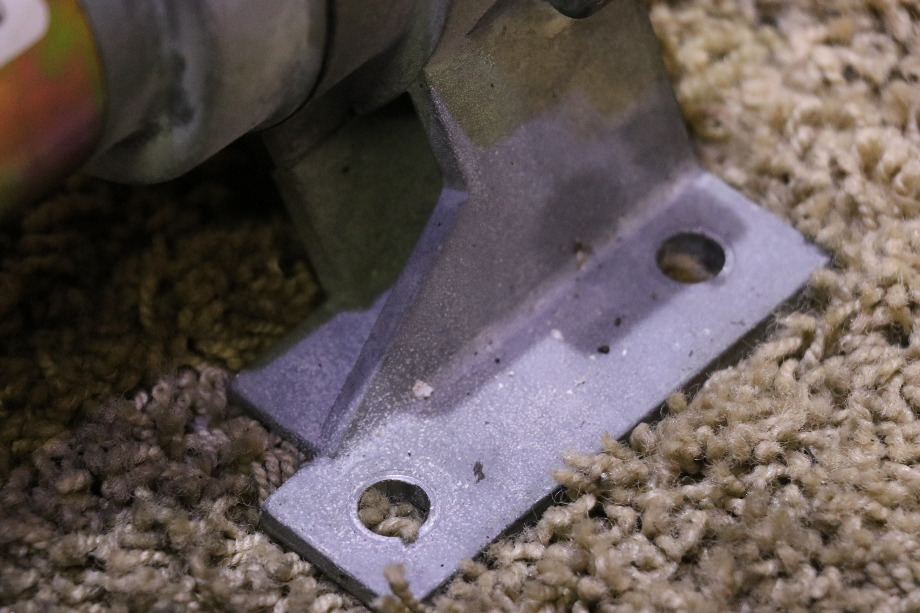 USED K01176B100 KLAUBER / 24806 NEWMAR SLIDE OUT MOTOR FOR SALE RV Components 