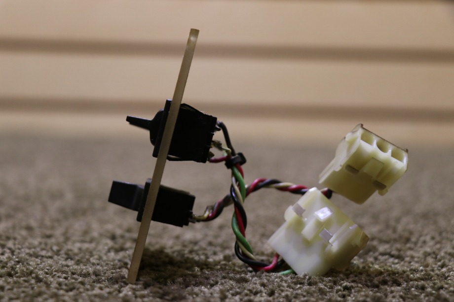 USED THREE SWITCH PANEL RV/MOTORHOME/PREVOST PARTS FOR SALE RV Components 