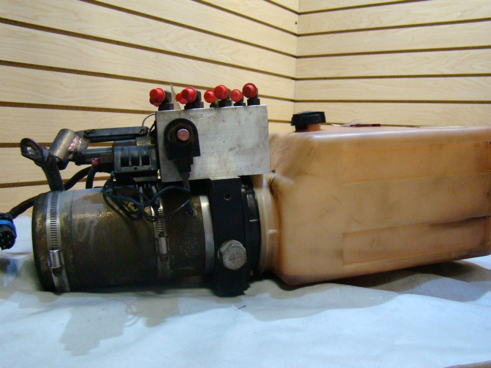 USED EQUALIZER HYDRAULIC LEVEL PUMP FOR SALE RV Components 