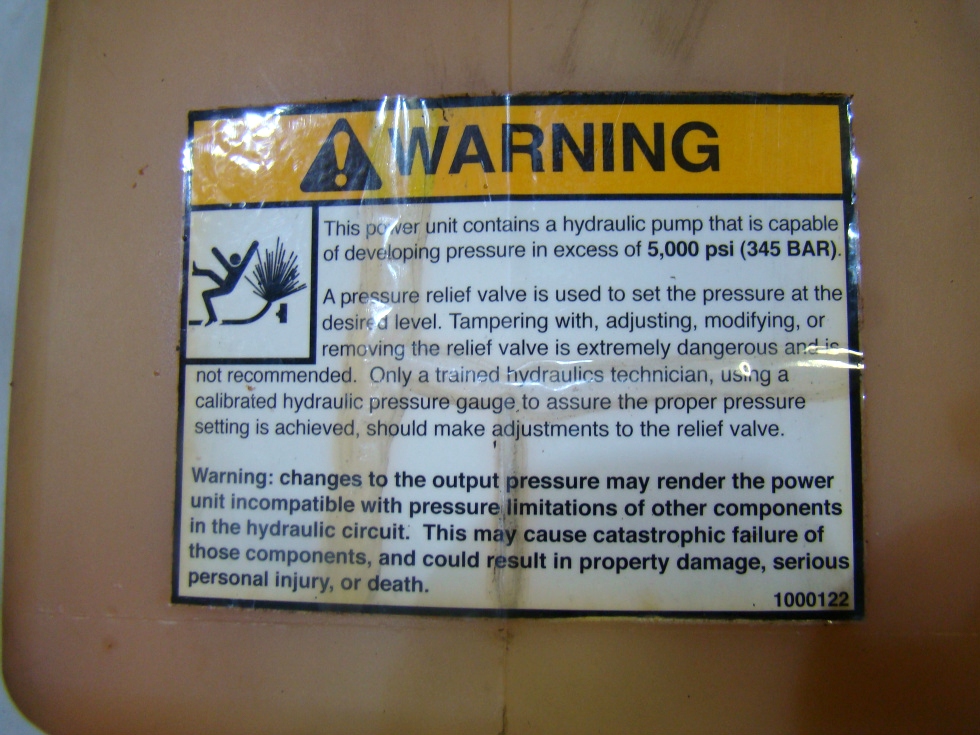 USED EQUALIZER HYDRAULIC LEVEL PUMP FOR SALE RV Components 