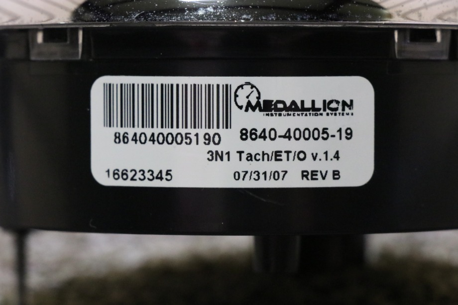 USED RV/MOTORHOME 8640-40005-19 3 IN 1 TACHOMETER DASH GAUGES FOR SALE RV Components 