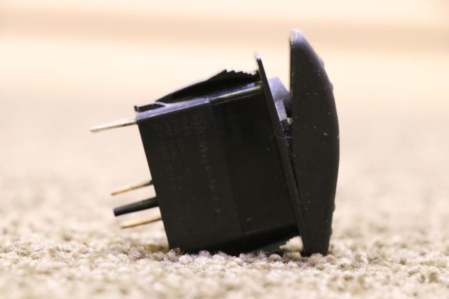 USED MOTORHOME V1D1 MIRROR HEAT DASH SWITCH FOR SALE RV Components 