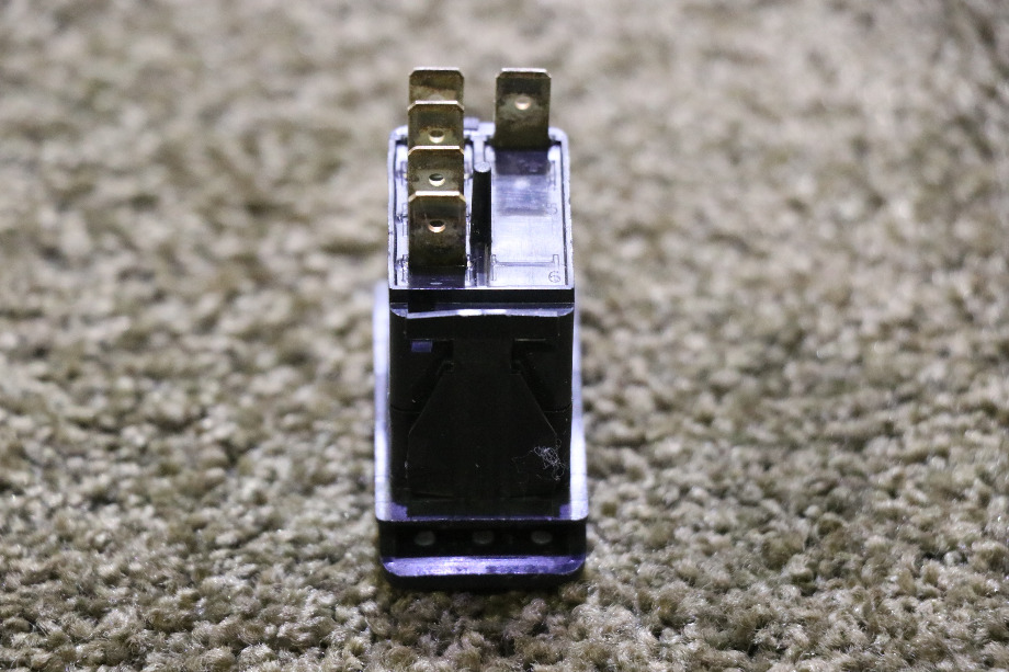 USED V8D1 LOCK / UNLOCK KEYLESS ENTRY DASH SWITCH RV PARTS FOR SALE RV Components 