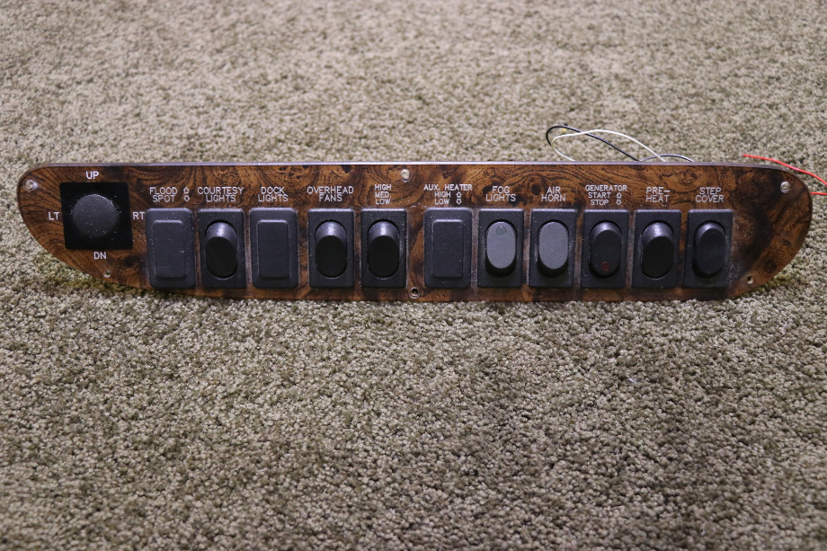 USED RV/MOTORHOME EIGHT DASH SWITCH PANE FOR SALE RV Components 