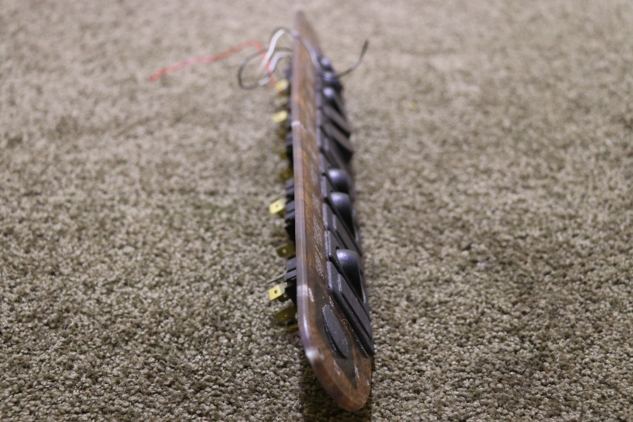 USED RV/MOTORHOME EIGHT DASH SWITCH PANE FOR SALE RV Components 