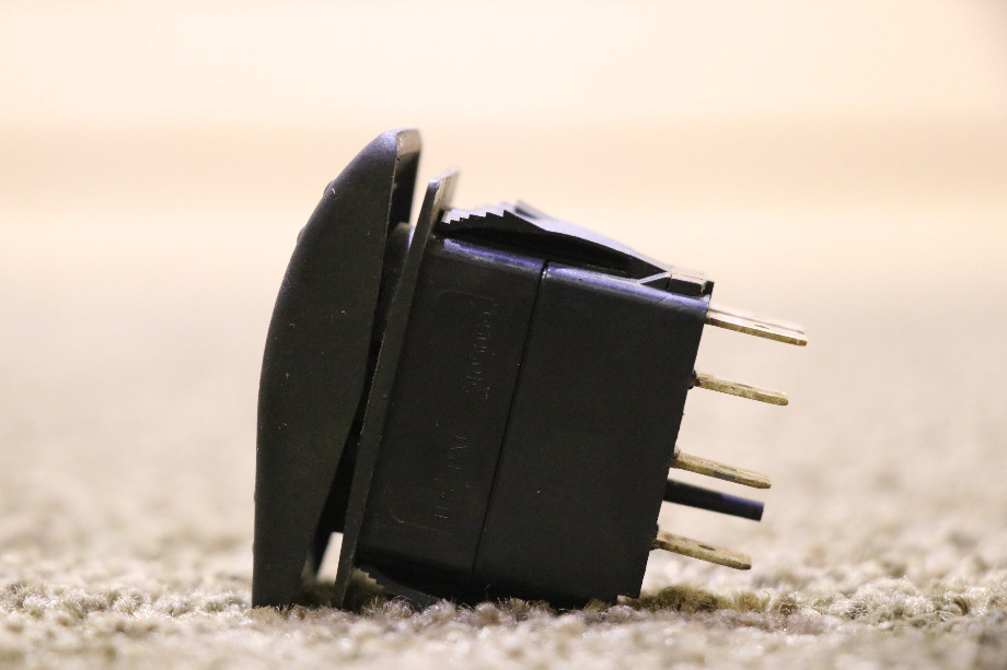 USED TMB MIRROR SELECT DASH SWITCH V6D1 RV/MOTORHOME PARTS FOR SALE RV Components 