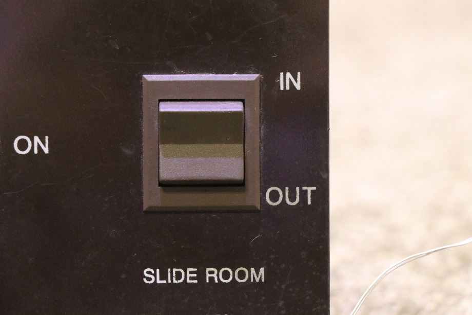 USED EZ GLIDE BY FLEETWOOD SLIDE OUT CONTROL PANEL RV PARTS FOR SALE RV Components 