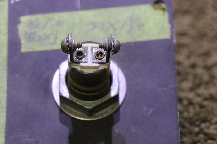 USED RV POWER GEAR ROOM EXTENSION SWITCH & KEY PANEL FOR SALE RV Components 