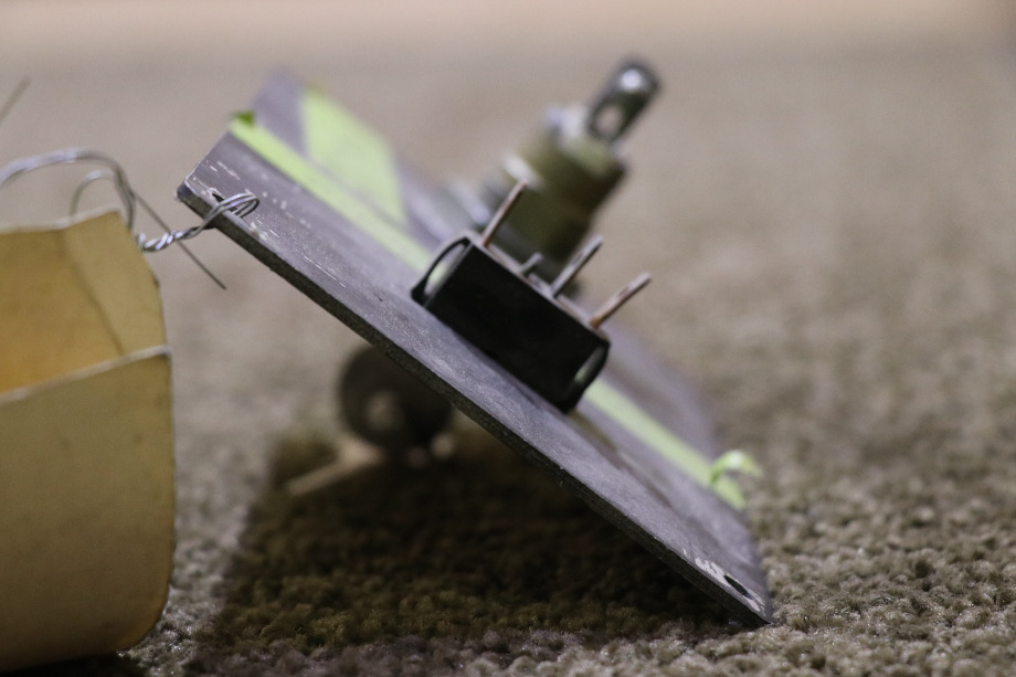 USED RV POWER GEAR ROOM EXTENSION SWITCH & KEY PANEL FOR SALE RV Components 