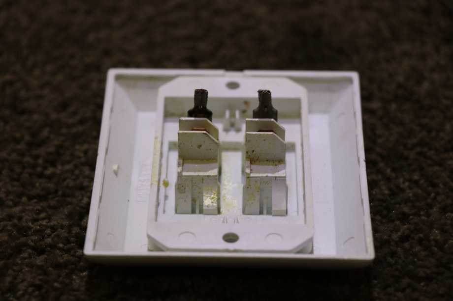 USED RV/MOTORHOME TWO ROCKER SWITCH PANEL FOR SALE RV Components 