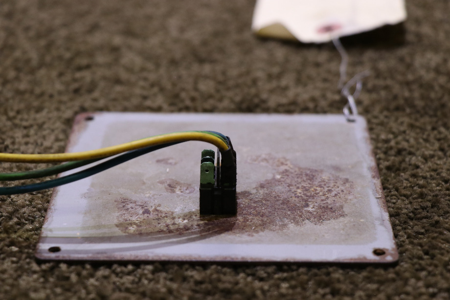 USED RV/MOTORHOME SLIDE ROOM CONTROL SWITCH PANEL FOR SALE RV Components 