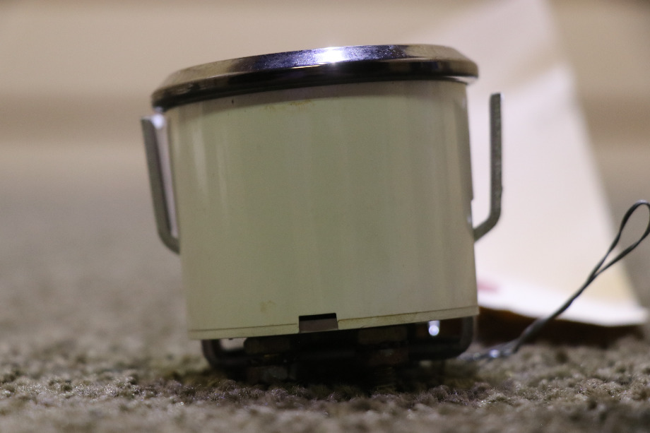 USED WATER TEMPERATURE DASH GAUGE 945876 RV/MOTORHOME PARTS FOR SALE RV Components 