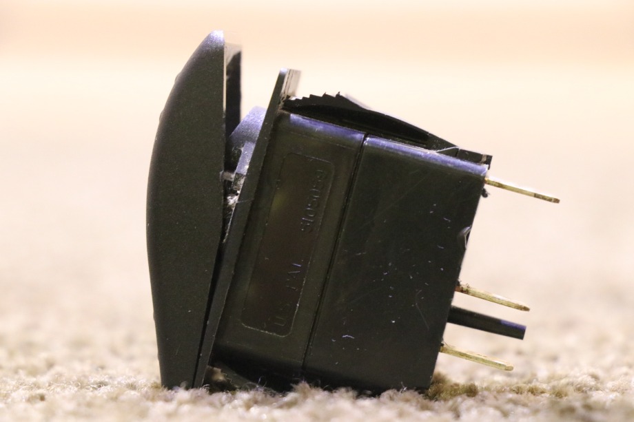 USED RV SIDE DOCK DASH SWITCH V1D1 FOR SALE RV Components 