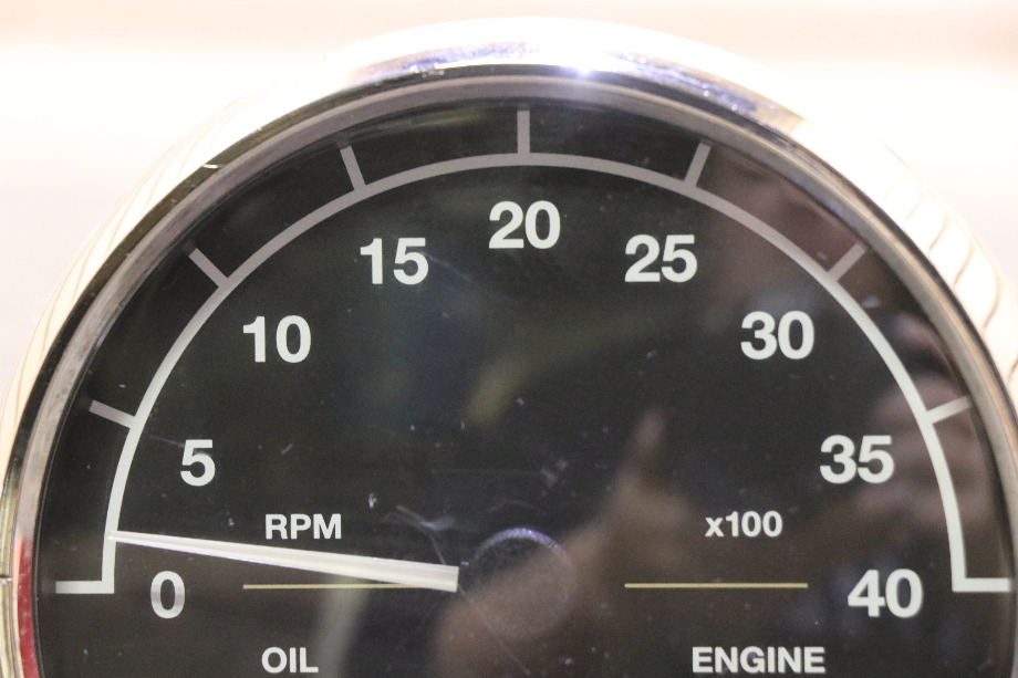 USED MOTORHOME 3 IN 1 TACH / OIL / ENGINE 8640-40003-19 DASH GAUGE FOR SALE RV Components 