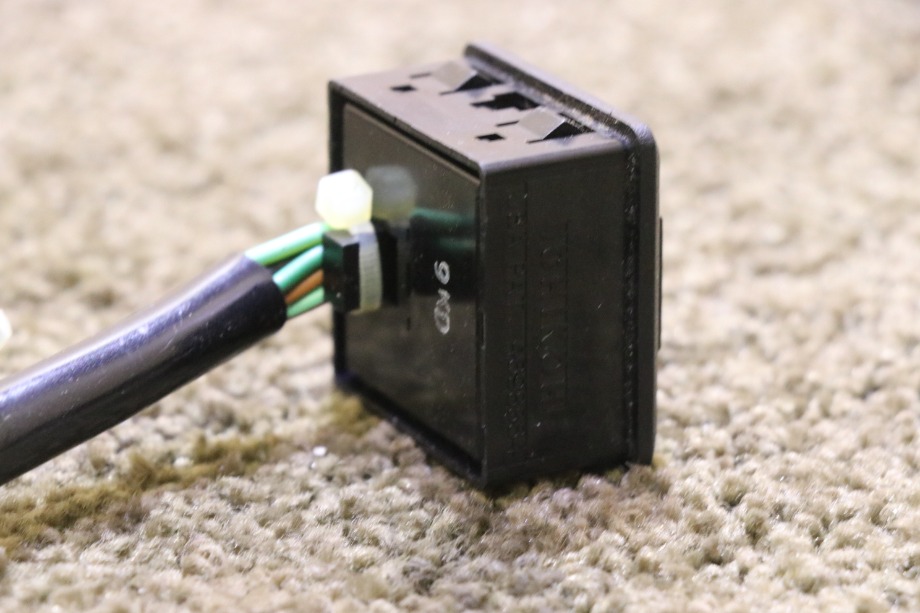 USED DASH MIRROR CONTROL SWITCH 4698864 RV/MOTORHOME PARTS FOR SALE RV Components 