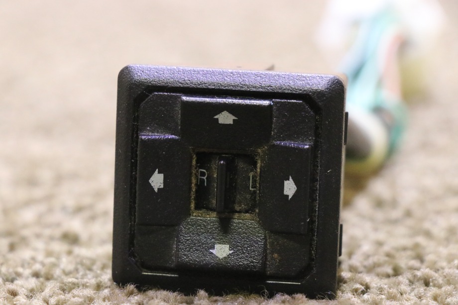 USED DASH MIRROR CONTROL SWITCH 4698864 RV/MOTORHOME PARTS FOR SALE RV Components 