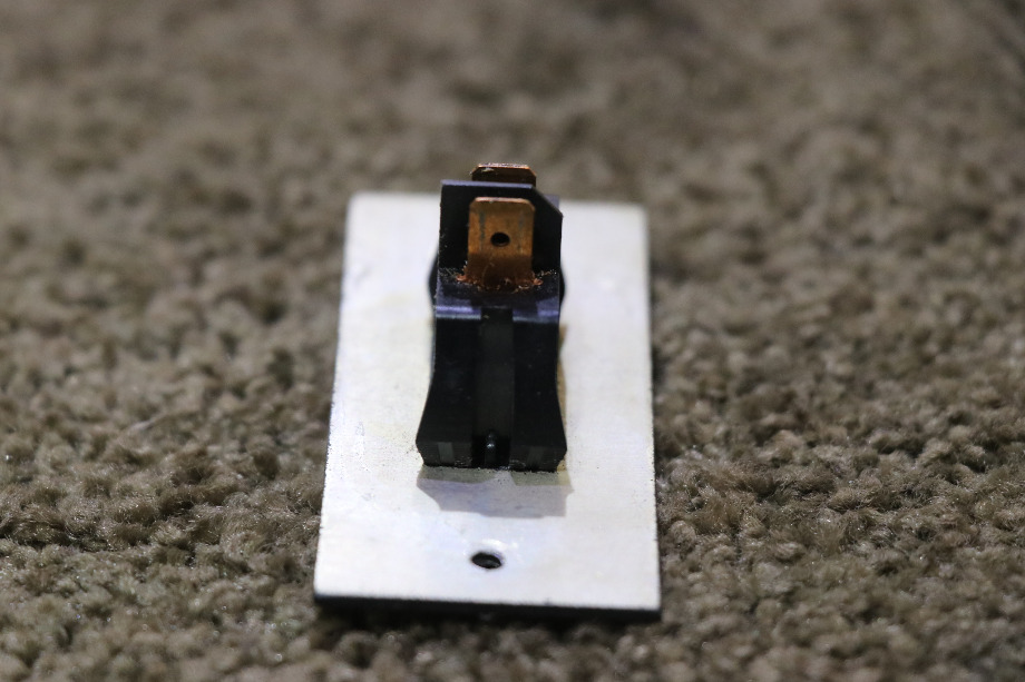 USED MOTORHOME BEAVER READING LIGHT SWITCH PANEL FOR SALE RV Components 