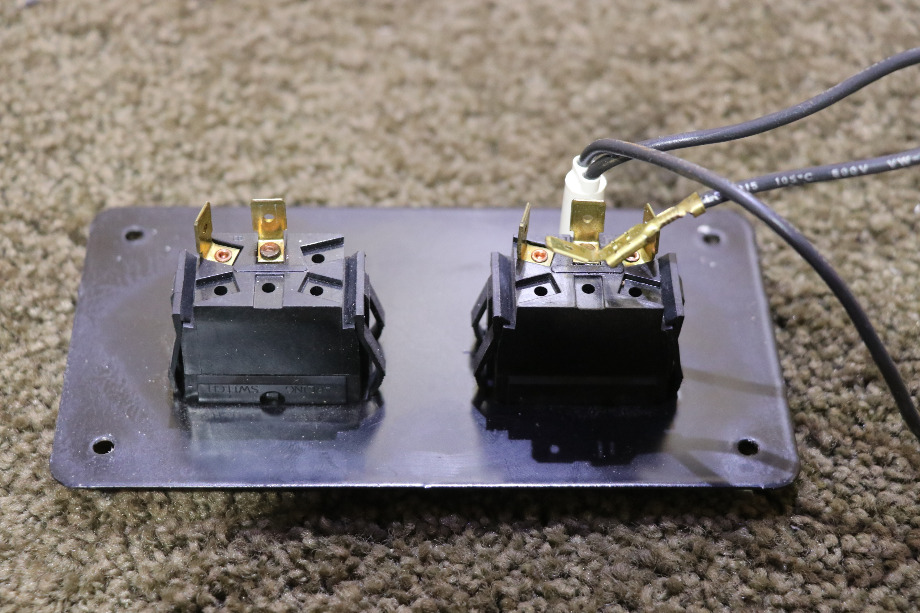 USED MOTORHOME GENERAC GENERATOR DOUBLE SWITCH PANEL FOR SALE RV Components 